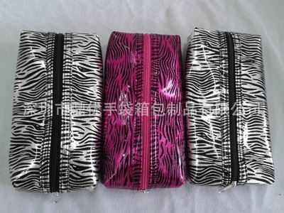 化妝包 深圳龍崗箱包廠家供應女士化妝袋 化妝包 化妝筆刷袋-深圳市鼎優手袋箱包制品提供化妝包 深圳龍崗箱包廠家供應女士化妝袋 化妝包 化妝筆刷袋的相關介紹、產品、服務、圖片、價格深圳市鼎優手袋箱包制品、拉桿箱包、手袋等等、皮具、紡織品、服裝服飾的購銷